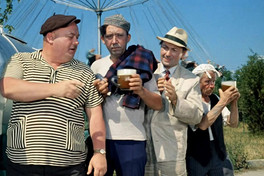 Битва за пиво – история очередей в СССР