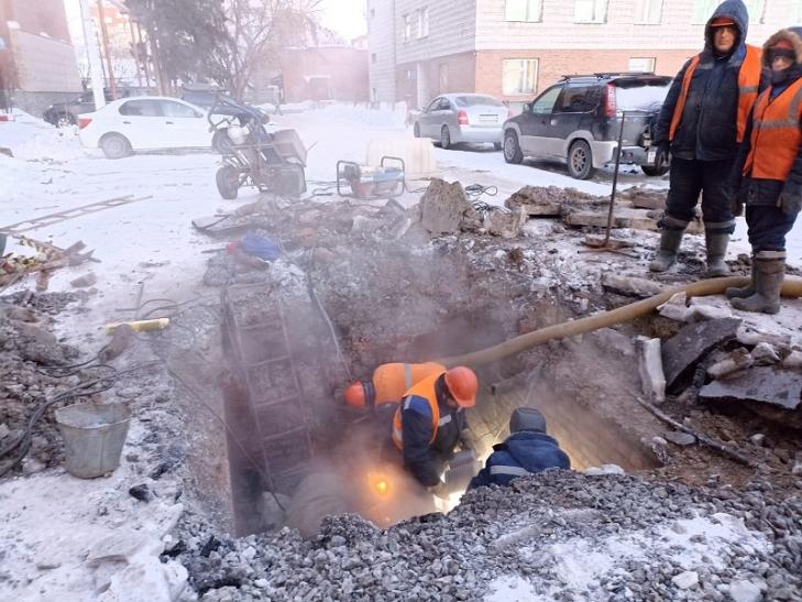 Поликлиника и школа осталась без отопления в 30-градусный мороз в Бердске