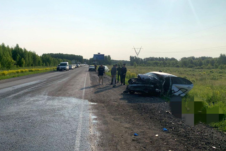 Водитель Toyota Corolla погиб в ДТП между Академгородком и Кольцово