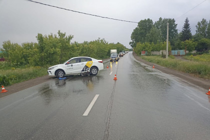 В Новосибирске таксист сбил подростка на мопеде