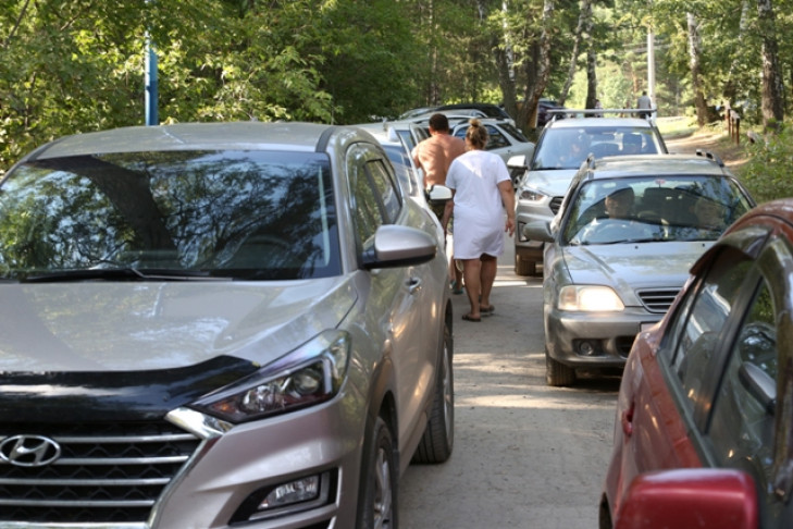 Названы причины ругани новосибирских водителей 