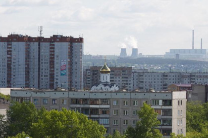 Быстро дешевеющие дома меняют на квартиры новосибирцы