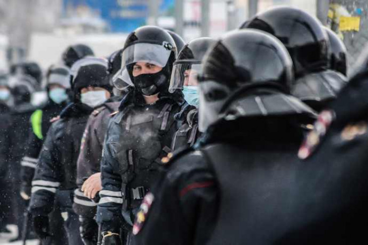 Жителя Новосибирска судят за призыв вооружаться 