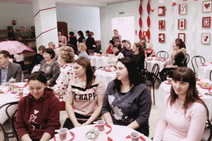 50 мам освоили профессию чтеца в Болотном