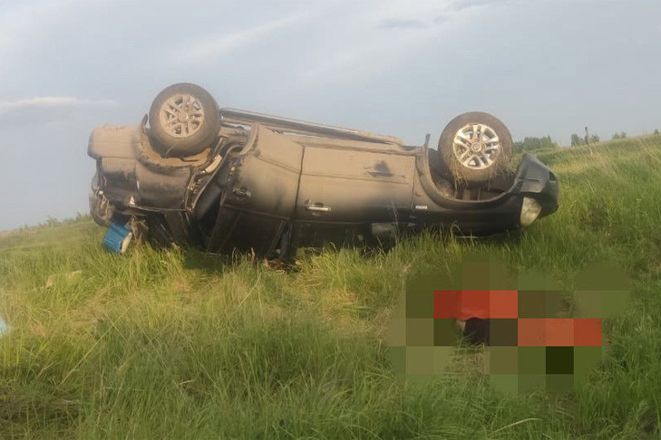 Внедорожник вылетел в кювет: смертельная авария на трассе под Новосибирском