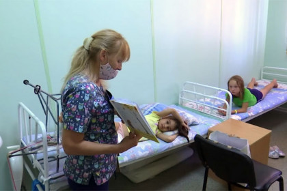 Педагогов ищут в детских больницах Новосибирска