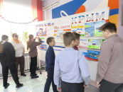 В Лянинской школе в День воссоединения Крыма с Россией организовали выставку