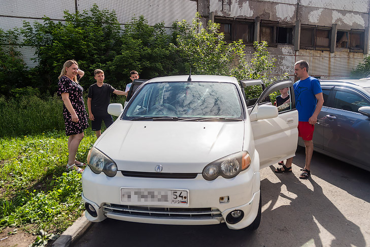 Более 9 тысяч многодетных семей региона купили автомобили на средства семейного капитала