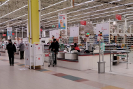 Как бомбардировки Ирана скажутся на ценах на продукты и бензин в Новосибирске