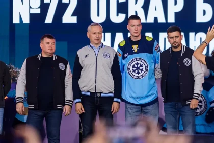 Андрей Травников принял участие в праздновании Дня болельщика