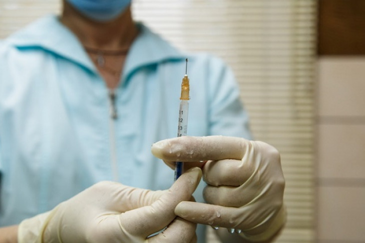 Прививки от гриппа можно ставить тем, кто переболел ковидом