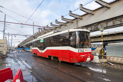 Запуск эстакады на площади Труда оказался под угрозой срыва