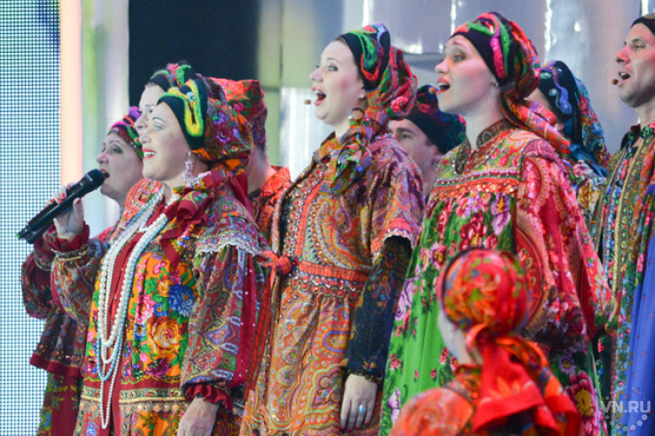 Надежда Бабкина поздравит Сибирский народный хор