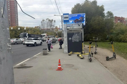 В Новосибирске ГАИ ищет электросамокатчика из-за травм сбитой восьмиклассницы