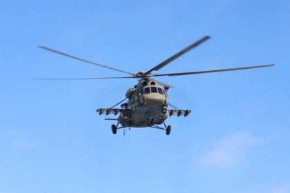 Военные на вертолетах проверяют подтопления в Новосибирской области