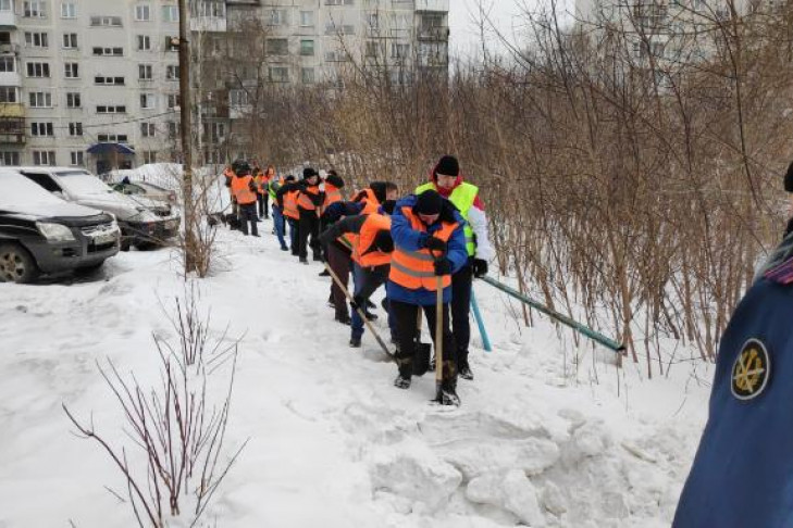 Пьяные водители спасают Новосибирск от снега