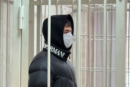 Сбил шестерых: суд снял арест с водителя каршеринга в Новосибирске