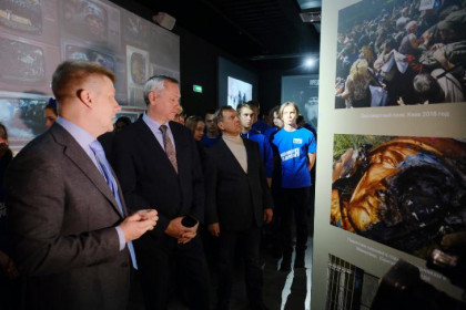 Выставка «Украина. На переломах эпох» открылась в Новосибирске