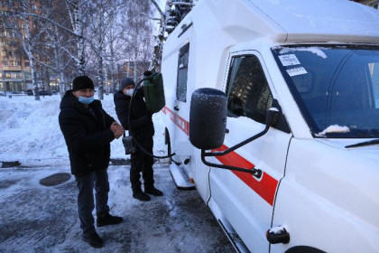 28 новых машин «Скорой помощи» выехали к больным Новосибирской области