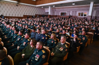 Губернатор Андрей Травников поздравил росгвардейцев Сибири с юбилеем войск национальной гвардии