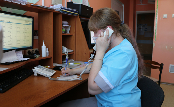 Как вызвать врача на дом с 1 февраля в Новосибирской области – изменился номер единой регистратуры