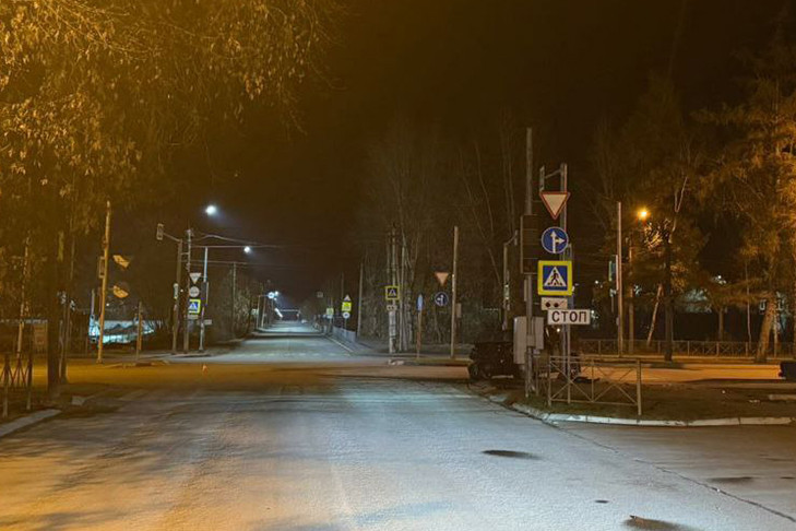 Несовершеннолетний водитель попал в больницу после ДТП в Новосибирске