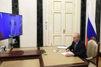 Владимир Путин пожелал удачи и поддержал Андрея Травникова на выборах губернатора Новосибирской области