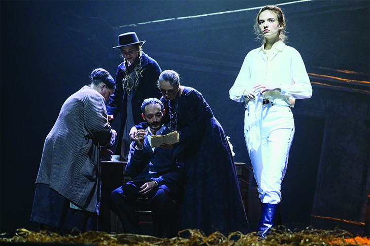 Новокузнецкий драмтеатр представляет «театральную симфонию» Сойжин Жамбаловой