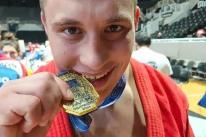 Самбист Денис Кулигин из Барабинска выиграл первенство мира