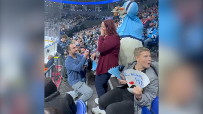 Новосибирец рассказал, как сделал предложение во время матча ХК «Сибирь»