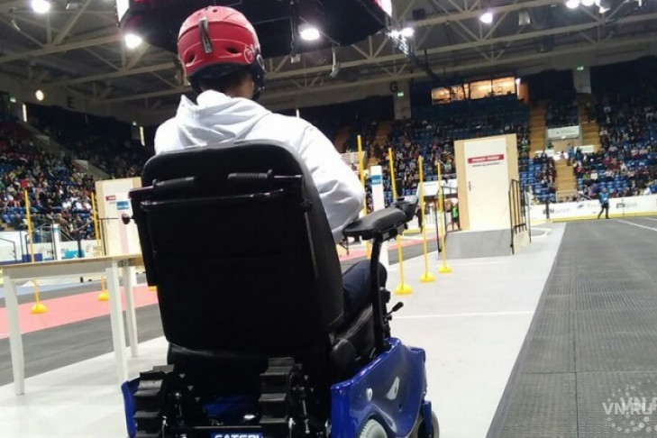 Новосибирец обошел американцев в гонках на инвалидных колясках
