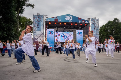 Бердск станцевал в честь 310-летия города и 95-летия «Бердских новостей»