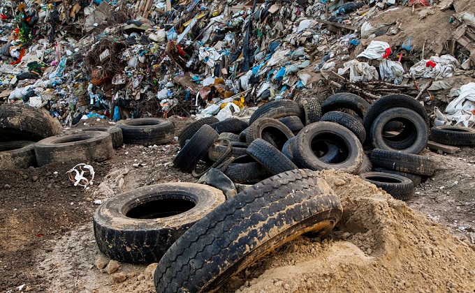 Крупнейший перевозчик мусора в Новосибирской области расторг договор с регоператором