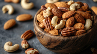 Нутрициолог из Новосибирска предупредила о скрытой опасности орехов