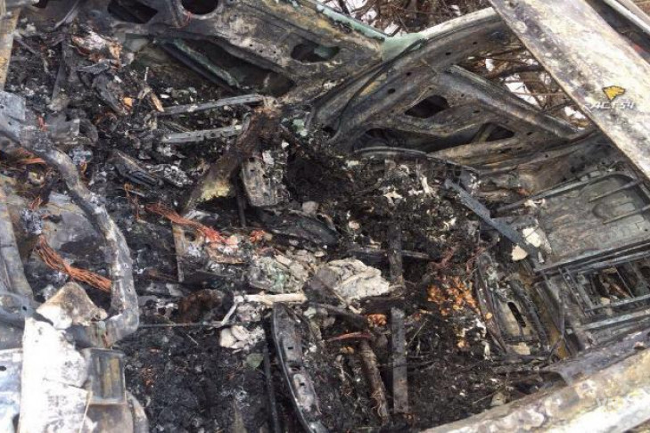 Двое мужчин сгорели в салоне BMW X5 в Ордынском районе
