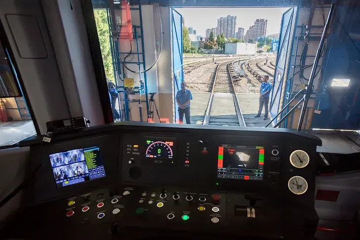 Пассажиры Новосибирского метро отправятся на поезде «Ермак» от площади Ленина