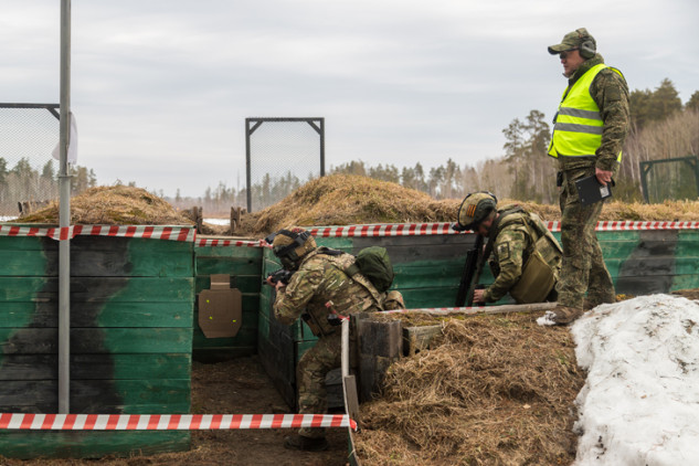 Давай, Вова, давай: ракетчики соревновались в стрельбе под Новосибирском