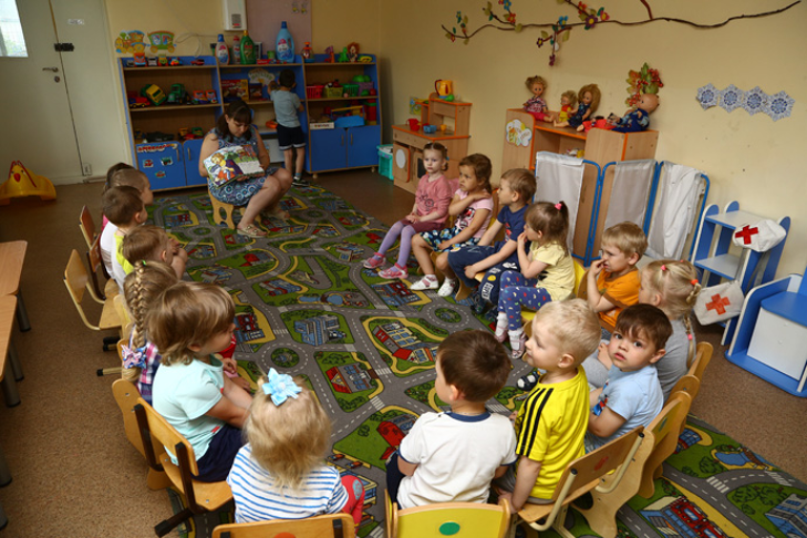 Количество воспитанников детских садов продолжает снижаться в Новосибирске