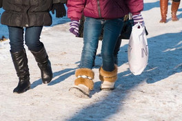 Девочку-безбилетницу в -30 высадила кондуктор