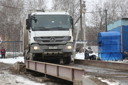 Продукты не подорожают из-за ограничений движения фур в Новосибирской области 