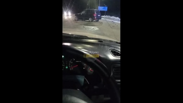 Мерседес врезался в бензовоз на дороге в Мошковском районе