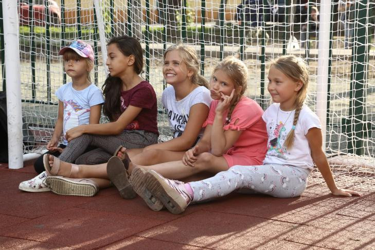 Об опасности гаджетов для мозга детей рассказала новосибирский невролог Ганина