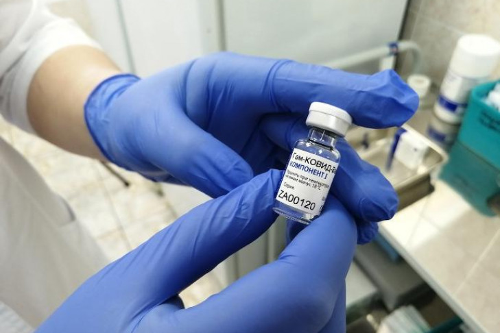 14 тысяч доз вакцин «Спутник V» и «Спутник лайт» получила Новосибирская область
