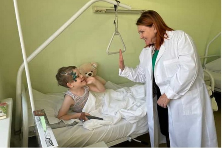 Виновник ДТП так и не пришел — в Новосибирске выписали из больницы 6-летнего Богдана