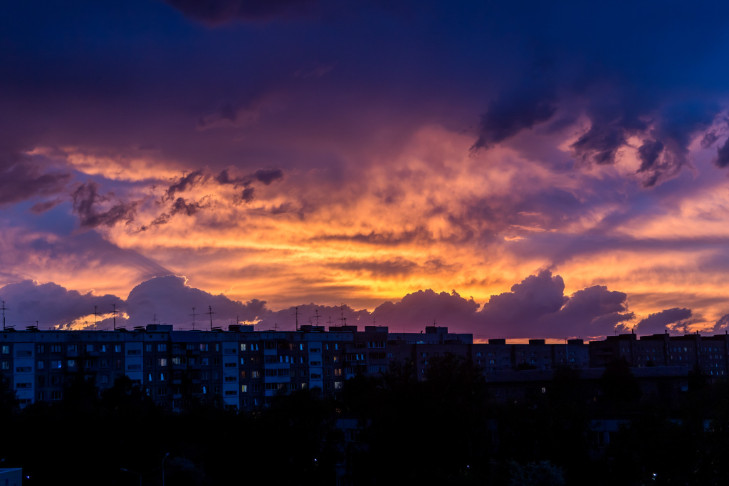 Кошмарные магнитные бури из-за странной активности Солнца пообещали новосибирцам