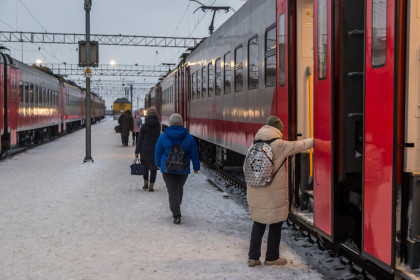 Пассажира поезда «Черепаново – Новосибирск» оштрафовали за угрозы и курение