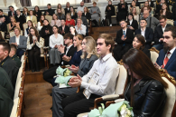 Новосибирской молодежи вручили губернаторские стипендии