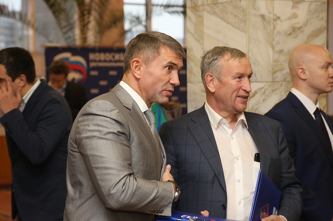 депутаты Яковенко и Джулай
