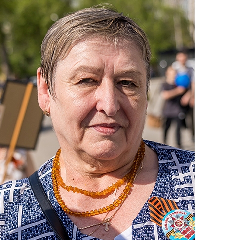 Елена Григорьевна Бондаренко визитка 2026-05-08_ЗаржецкийА_0685.jpg