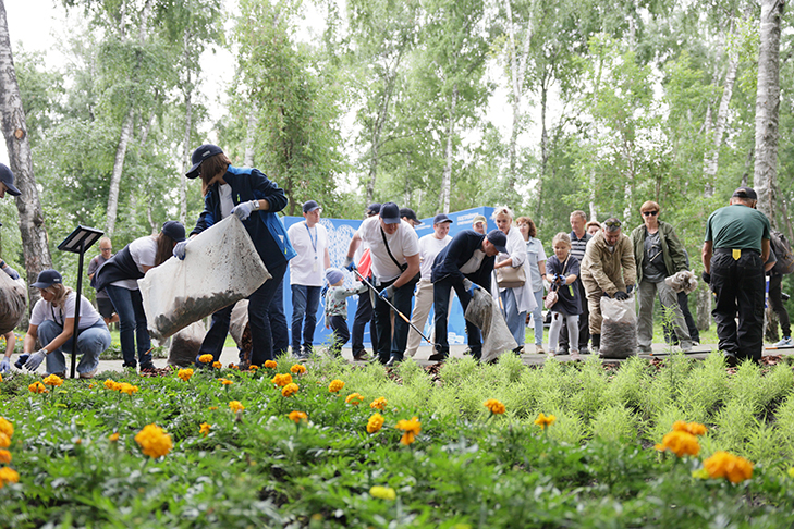 Аллея СТНГ CM1_5947.JPG